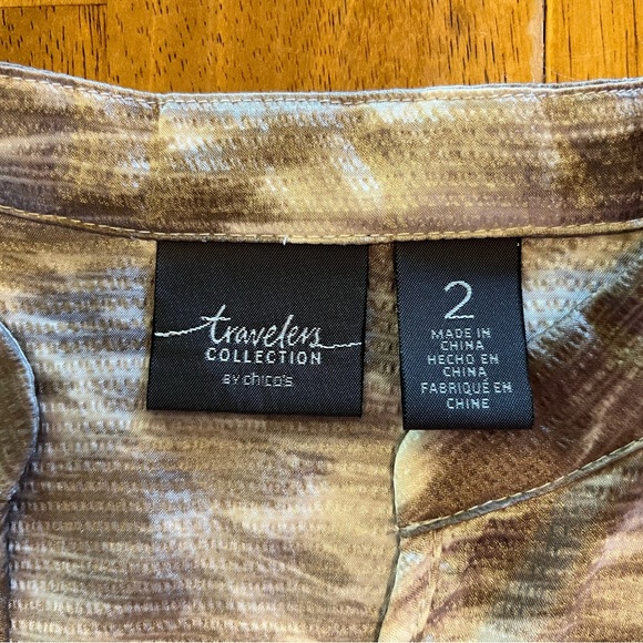Travelers Collection by Chico’s Tunic Blouse Women 2 (Large - 12)) Animal Print - Picture 4 of 11